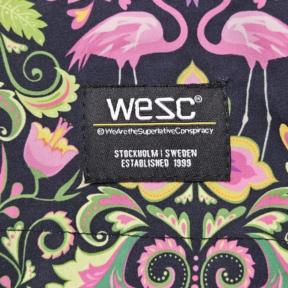 WESC Zack Flamingo Go Wild Swim Trunks Mens Medium Vacation Prints All Over